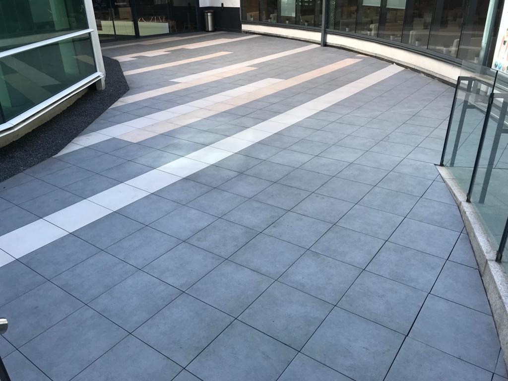 Suelo técnico exterior